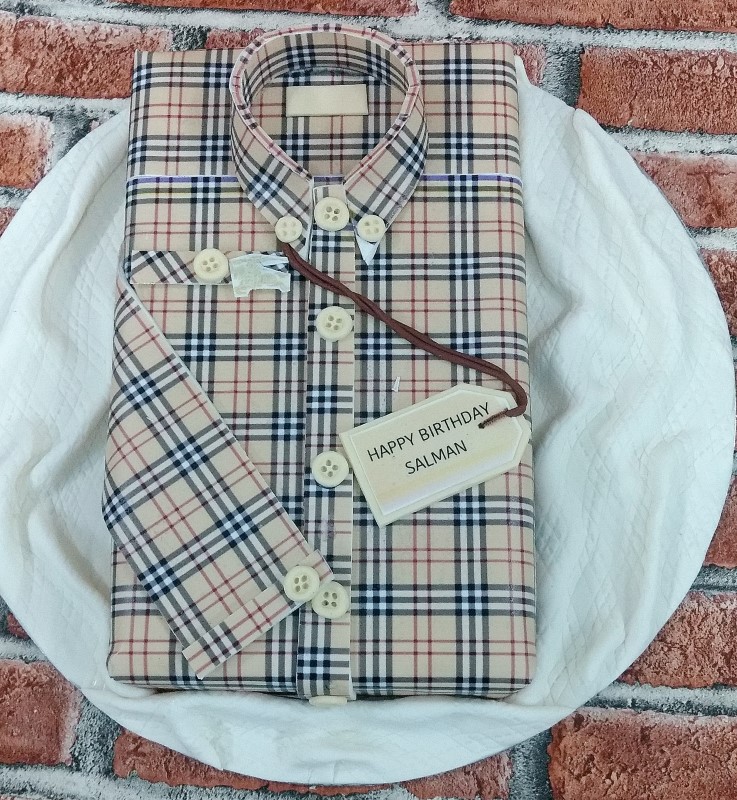 Burberry Shirt - Best Custom Cakes for Special occasions | Jaya's Cakewalk