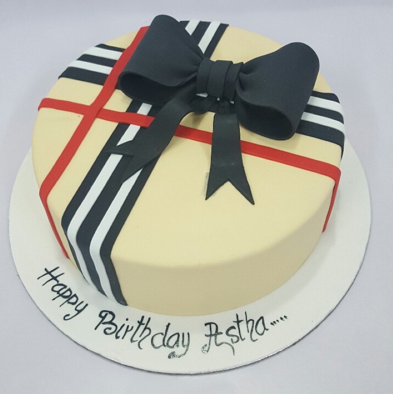Burberry - Best Custom Cakes for Special occasions | Jaya's Cakewalk