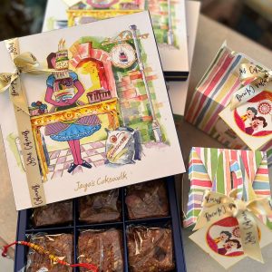 Signature Box 9 chocolate Fudge Brownies